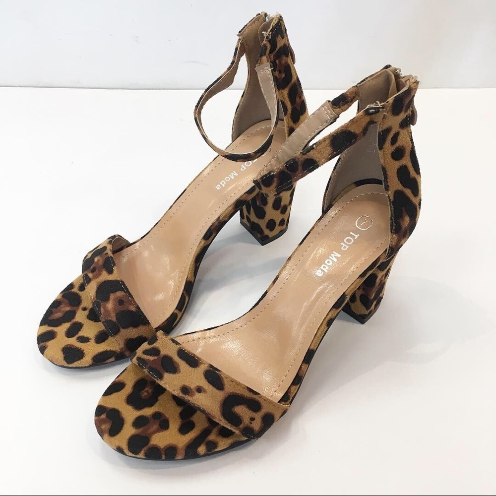 🌿LEOPARD PRINT ANKLE STRAP HEEL🌿